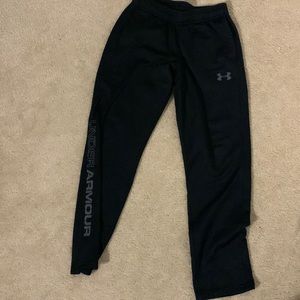 Boys medium drawstring Under Armour pants